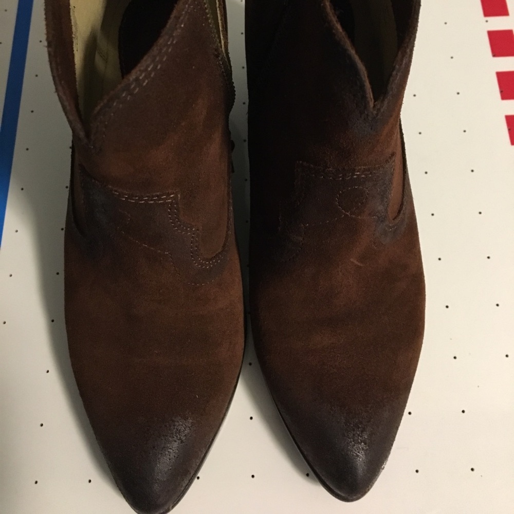 Frye Renee Seam Short Brown Boots Size 8M